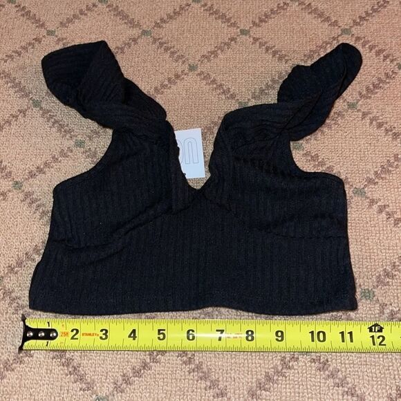 Urban Outfitters ruffle crop top NWT XS - Picture 6 of 7
